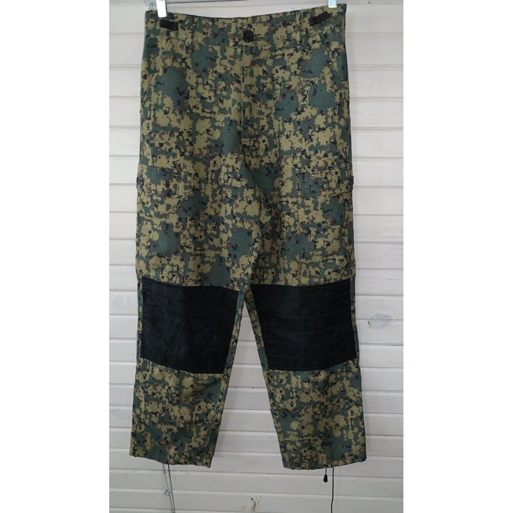 PCS (PURSUIT COMBAT SYSTEMS) Sz SMALL Paintball Pants Digital Jungle VGUC
